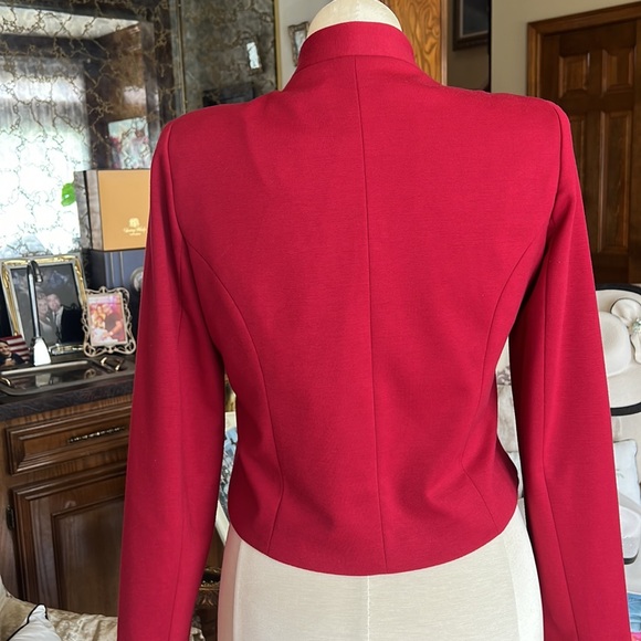Beautiful elegant jacket In Excellent Condition - Picture 4 of 6